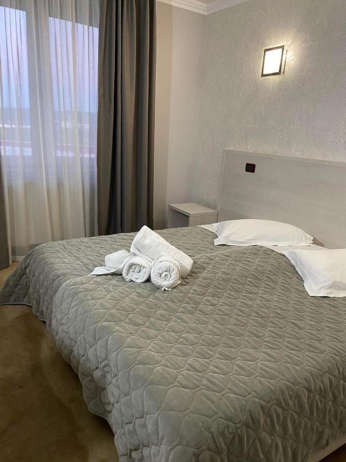 Grand Master Hotel ديج المظهر الخارجي الصورة